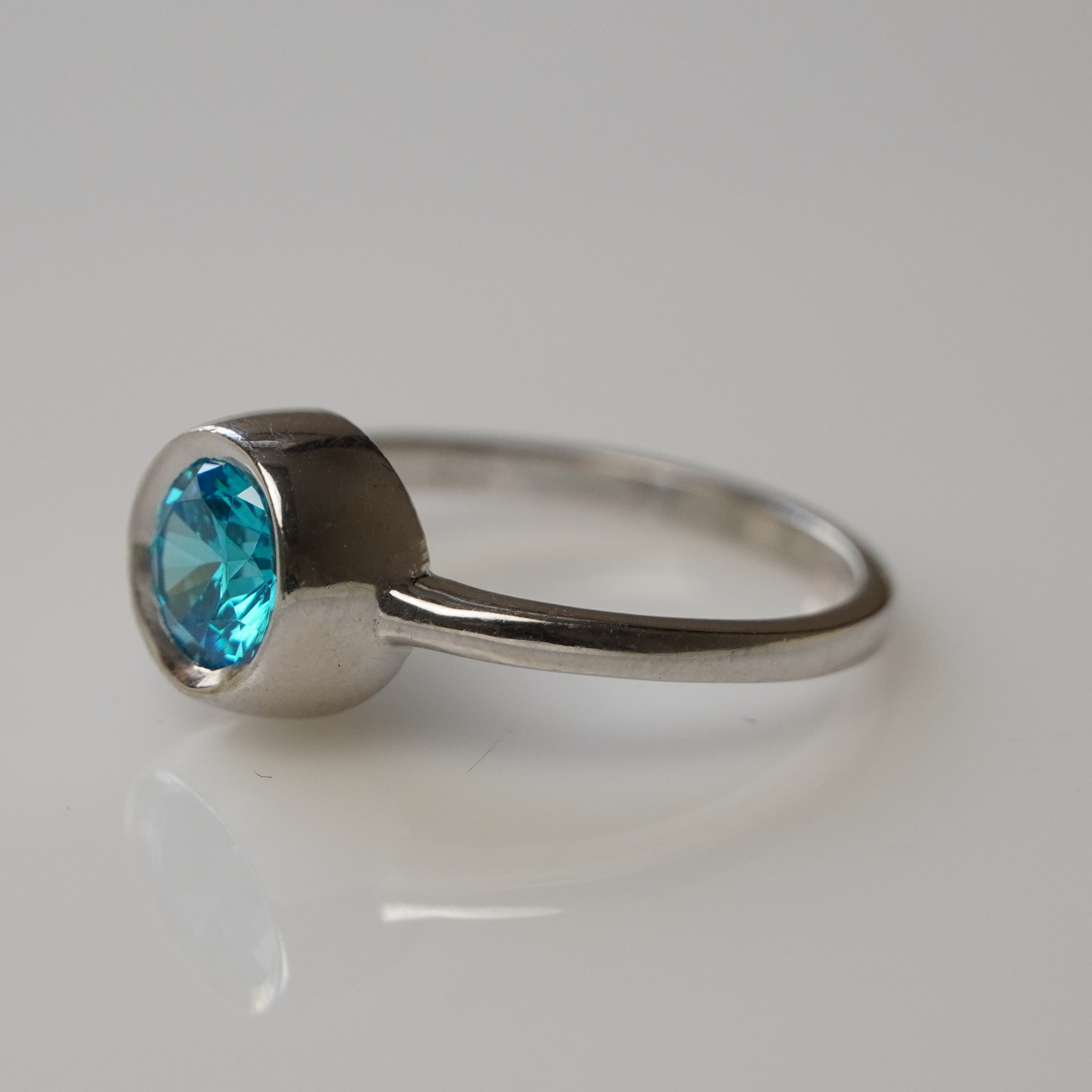 925 Sterling Silver Sky Sapphire Blue Topaz Ring  for Women and Girls